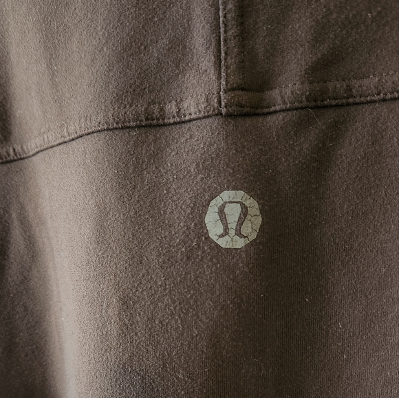 Men's Lululemon zip up - Picture 9 of 9